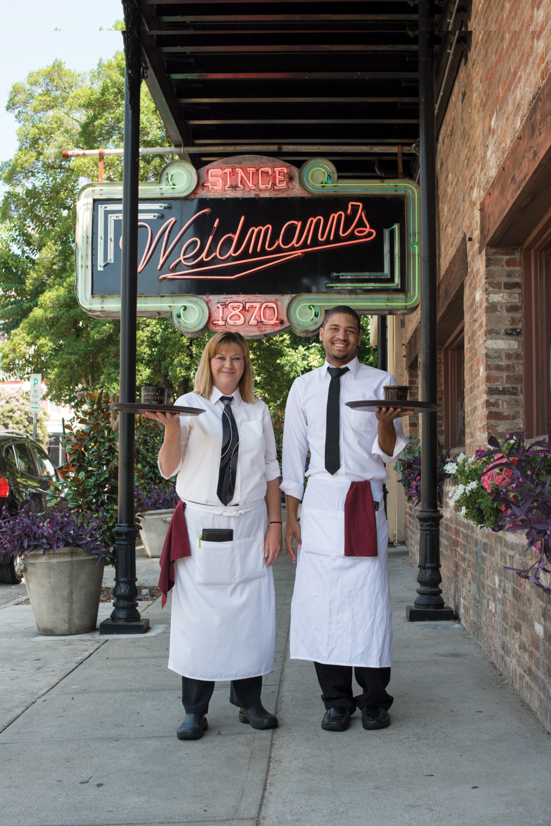 Waiters in Meridian