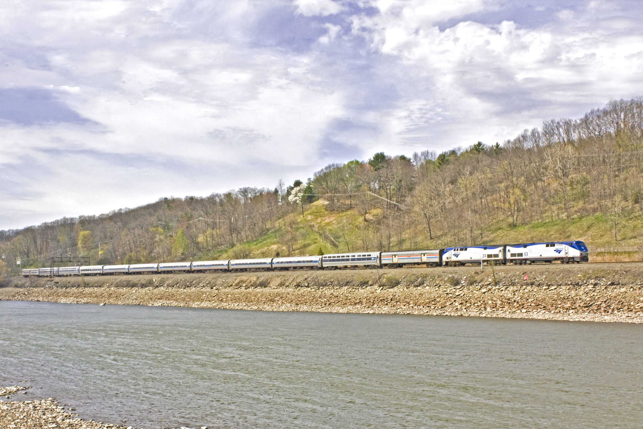 5 Reasons to Ride the Empire Builder