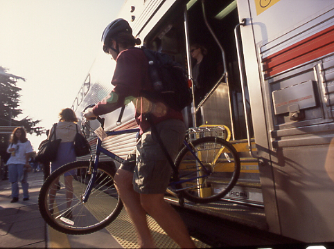 Amtrak Expands Bike Service to More Cross Country Routes